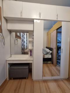 1BR Condo Rental near Fairview - 3
