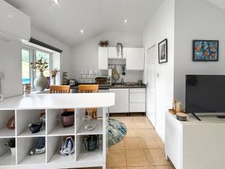 The Cottage - Uk47807 - Merstham - 7