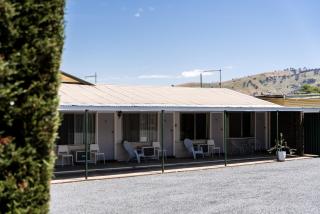 The Gatta Inn - - 3