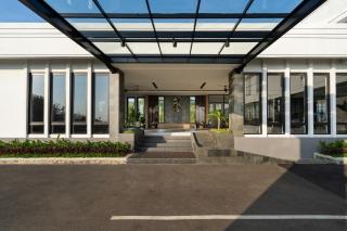 Laska Hotel & Resort Ciletuh - 2