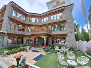 Hotel Antelope Ladakh by LexStays - Leh - 6