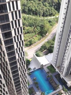 3001 Meridin Sovo Couple Legoland Netflix BySTAY - - 8