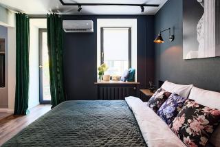 24 Mezhygirska str 24, Apartments in historical parts, Podil - Kiev - 2
