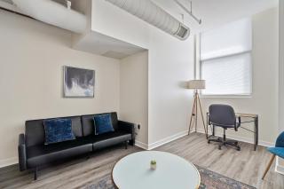 1BR CozySuites with Direct Skybridge Access #5 - Indianápolis - 8