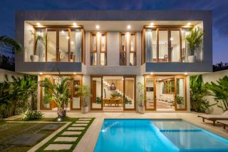 Villa Santina Bingin - 0