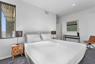 Gorgeous 3-Bed in Melbourne's East End - Melbourne - 2