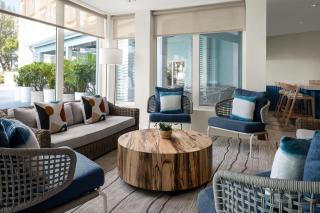 Courtyard by Marriott Nassau Downtown/Junkanoo Beach - Nassau - 3