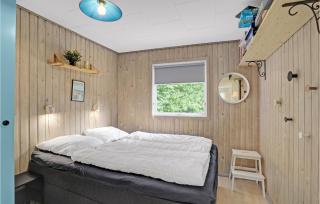 2 Bedroom Awesome Home In Farsø - Farsø - 1