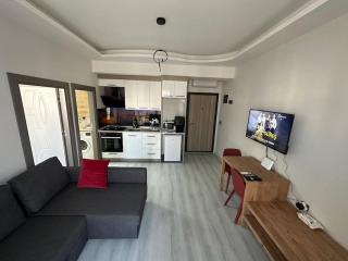 Geniş, denize kolay ulaşım - Antalya - 9