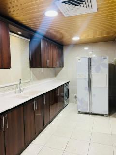 AL HUWAILAT 3 BED ROOM DELUX APPARTMENT b - Al-Jubayl - 3