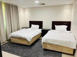 AL HUWAILAT 3 BED ROOM DELUX APPARTMENT b - 2