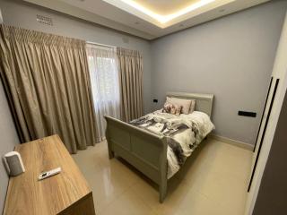 Modern Oasis - Exclusive Guest House Stay with Pool - New Kasama - Lusaka - 2
