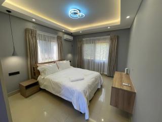 Modern Oasis - Exclusive Guest House Stay with Pool - New Kasama - Lusaka - 7