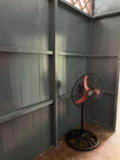 Backpacker's Lodge - Fan Room 1 - 8