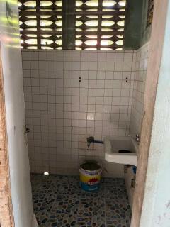 Backpacker's Lodge - Fan Room 1 - 5