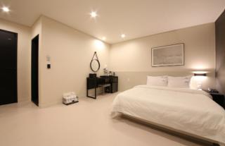 Samcheonpo Ocean motel - Sacheon - 9