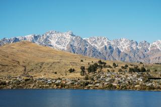 CBD Lake & Mountain View Apartment - Queenstown - 8