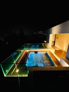 Jacuzzi Apartment - in Athens Riviera - Atene - 0
