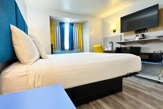 Microtel Inn & Suites by Wyndham Gallup - PET FRIENDLY - Gallup - 2