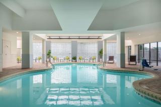 Embassy Suites Charlotte - Charlotte - 5