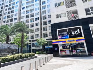 RAINBOW Sky Center TSN Airport - 3