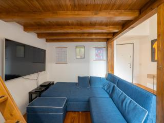 Youhosty - De Amicis 46 - Milan - 1