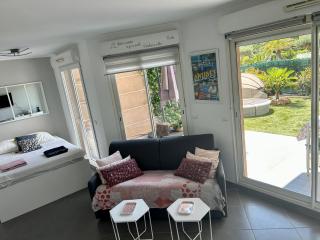 Joli studio climatisé avec Jardin dans résidence avec piscine - Antibes - 5
