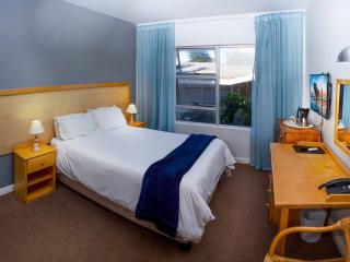 Bishops Lodge - 6