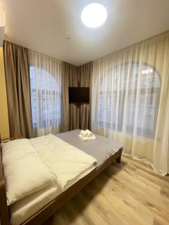 Pierre Apartments - Odessa - 9