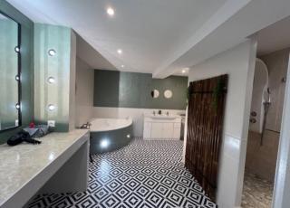 Grande longère à la campagne - 3