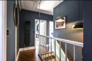 Beautiful 4 Bedroom House Sutton Coldfield Perfect for Groups Contractors Families Relocators - 4