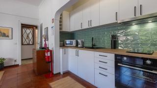 Seaside Getaway With Balcony by LovelyStay - Almada - 3