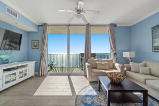 Stunning Beachfront Condo, Walk to Pier Park,Pools - 4