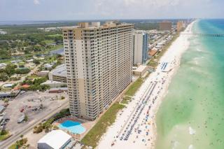 Stunning Beachfront Condo, Walk to Pier Park,Pools - Panama City Beach - 3
