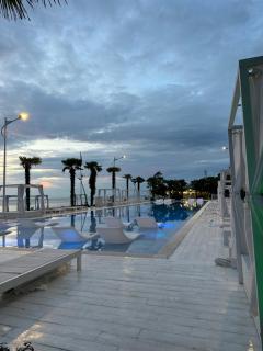 Dreamland Oasis - Chakvi - 0