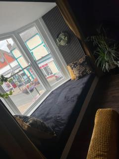 Apothecary Hall - Snowdonia - 5