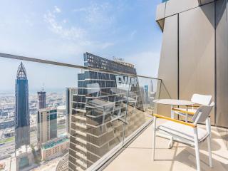 Luxury 3BR Apartment at Address Opera - Dubai - 5