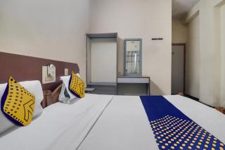 SPOT ON New Balaji Residency - Hyderabad - 1