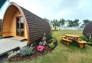 Findhorn Ecovillage Escape Eco Pod Pet free - 2