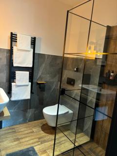 A7 Apartment 2 - 5