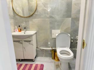Three Room Apartment - Bishkek - 8