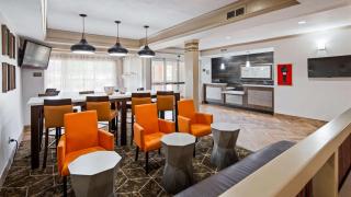 Best Western Plus Addison/Dallas Hotel - Addison - 5