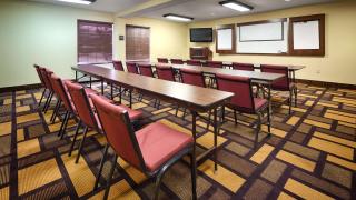 Best Western Plus Addison/Dallas Hotel - Addison - 4