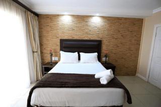 Bayside Hotel 97 Russell Street - Durban - 1