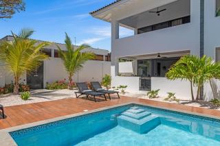 Zon&zo Luxurious Apartment in Jan Thiel - 9