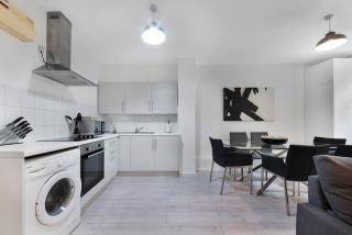 2 Bed Apartment- Finsbury Park Station B - Londra - 7
