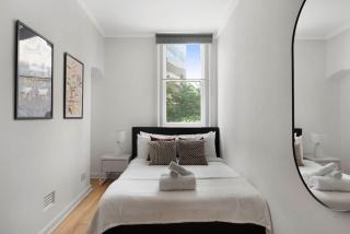Central London- 1 Bed Apartment - 0