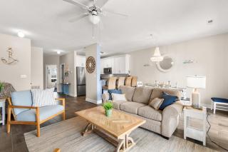 Ocean Quarters Unit B - 9