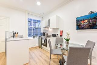 2 Bed Piccadilly Apartment 2 - 7