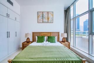ShoresInn - Outdoor Retreat with Private Terrace - Dubai - 5